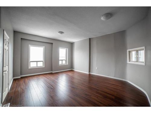 Upper-474 Barton Street E, Hamilton, ON - Indoor Photo Showing Other Room