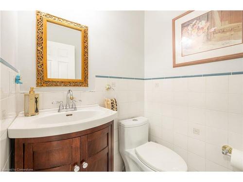 334 Greencedar Drive, Hamilton, ON - Indoor Photo Showing Bathroom