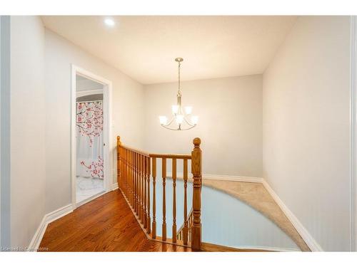 334 Greencedar Drive, Hamilton, ON - Indoor Photo Showing Other Room