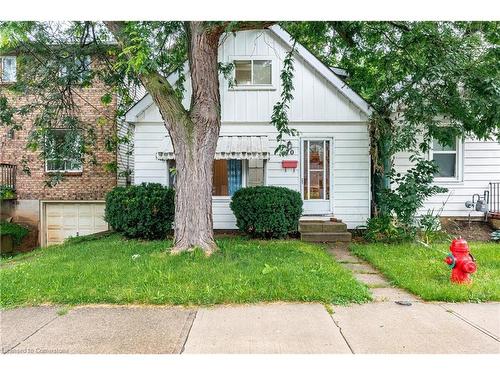 70 Ward Avenue, Hamilton, ON - Outdoor