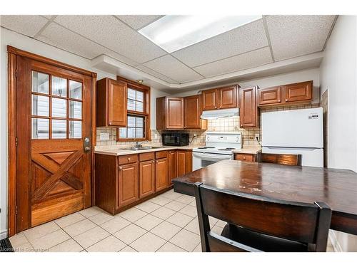 70 Ward Avenue, Hamilton, ON - Indoor Photo Showing Kitchen With Double Sink