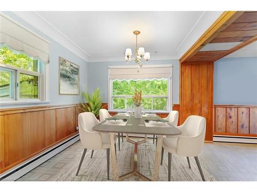 551 Evans Road, Hamilton, ON - Indoor Photo Showing Dining Room