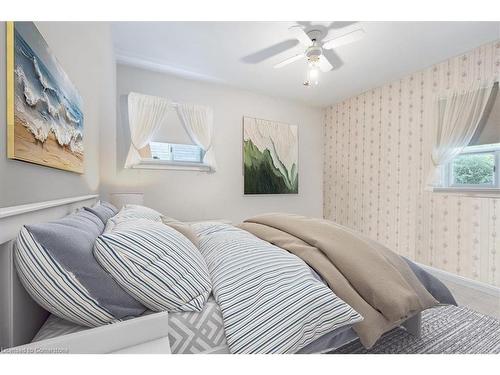 551 Evans Road, Hamilton, ON - Indoor Photo Showing Bedroom