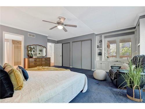 23-2120 Headon Road, Burlington, ON - Indoor Photo Showing Bedroom