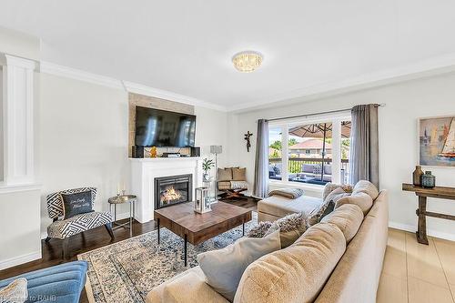 59 Onyx Court, Hamilton, ON - Indoor Photo Showing Living Room With Fireplace