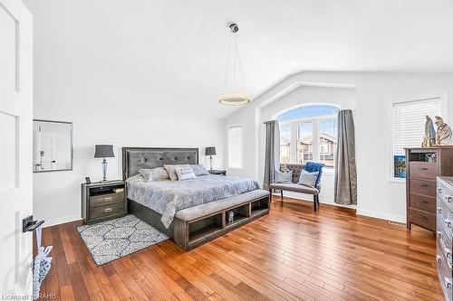 59 Onyx Court, Hamilton, ON - Indoor Photo Showing Bedroom