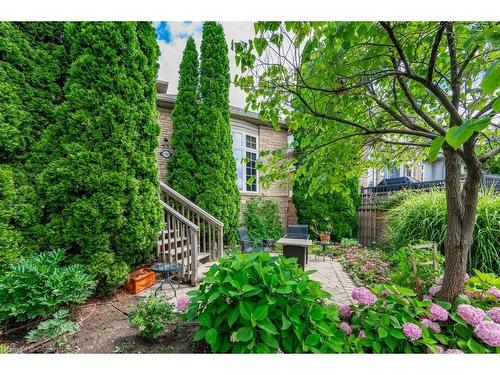 15-2282 Turnberry Road, Burlington, ON - Outdoor