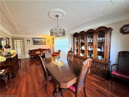 826 Mohawk Road E, Hamilton, ON - Indoor Photo Showing Dining Room