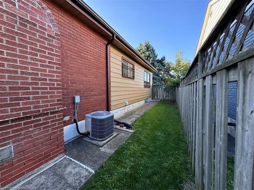 826 Mohawk Road E, Hamilton, ON - Outdoor With Exterior