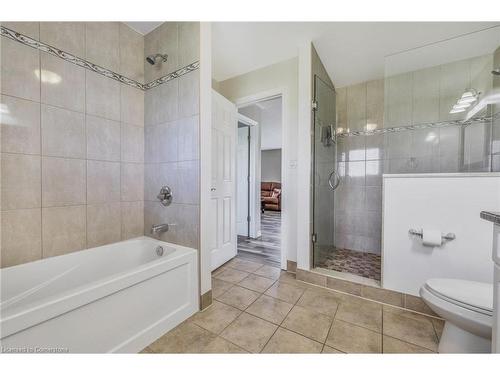 426 Baptist Church Road, Caledonia, ON - Indoor Photo Showing Bathroom