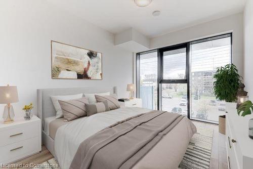 204-500 Brock Avenue, Burlington, ON - Indoor Photo Showing Bedroom