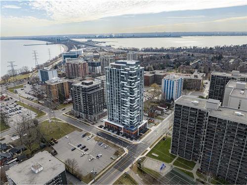 204-500 Brock Avenue, Burlington, ON - Outdoor With Body Of Water With View