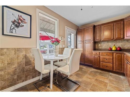 89 Belview Avenue, Hamilton, ON - Indoor Photo Showing Dining Room