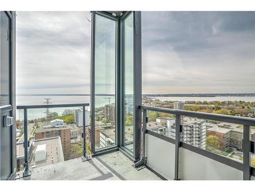 2005-500 Brock Avenue, Burlington, ON -  With Balcony With View With Exterior