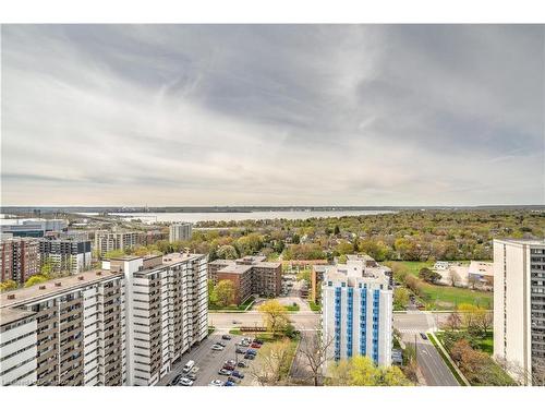 2005-500 Brock Avenue, Burlington, ON - Outdoor With View