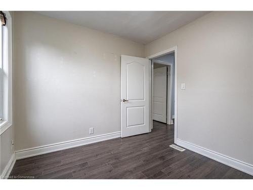 13 Hampstead Place, St. Catharines, ON - Indoor Photo Showing Other Room