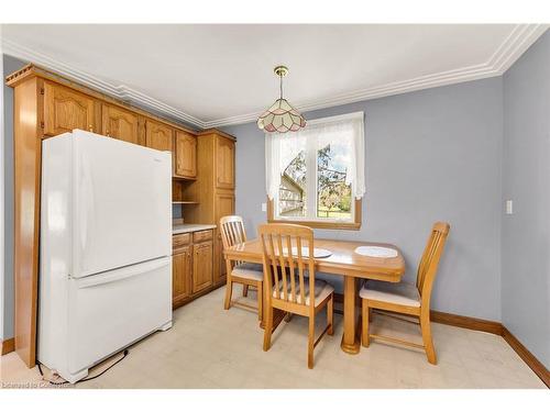 657 Haldimand 17 Road, Haldimand County, ON - Indoor Photo Showing Dining Room