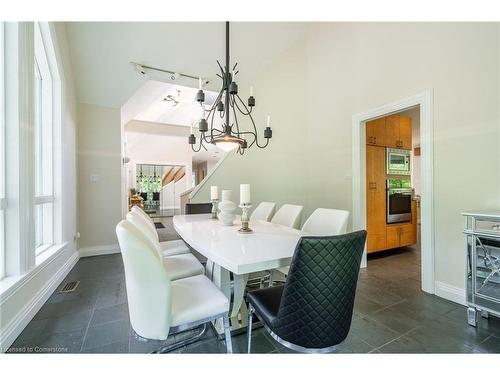 774 Old Dundas Road, Ancaster, ON - Indoor Photo Showing Dining Room