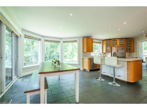 774 Old Dundas Road, Ancaster, ON - Indoor Photo Showing Kitchen