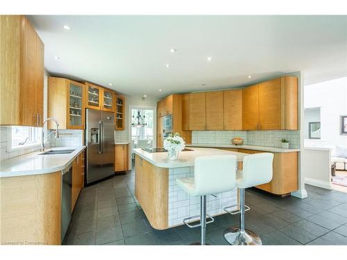 774 Old Dundas Road, Ancaster, ON - Indoor Photo Showing Kitchen