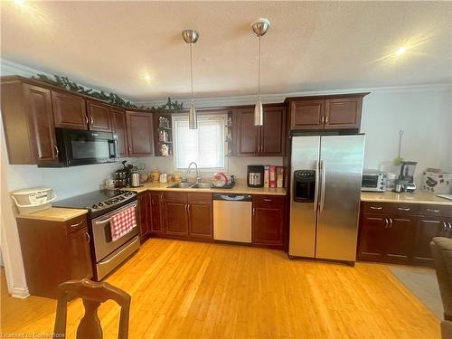 70 Ellis Avenue, Hamilton, ON - Indoor Photo Showing Kitchen With Double Sink