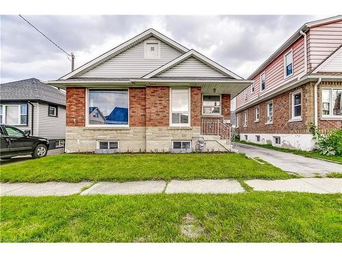 5 Bartlett Street, Niagara Falls, ON - Outdoor