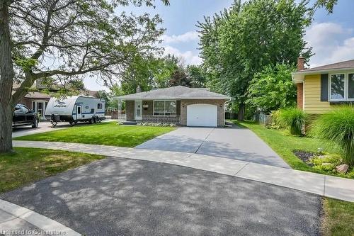 3271 Corry Crescent, Niagara Falls, ON - Outdoor With Facade