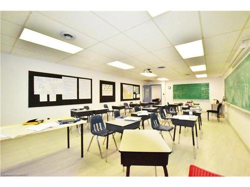 55 Dickson Street, Cambridge, ON 