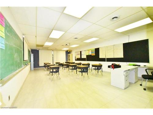 55 Dickson Street, Cambridge, ON 