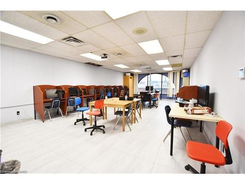 55 Dickson Street, Cambridge, ON 