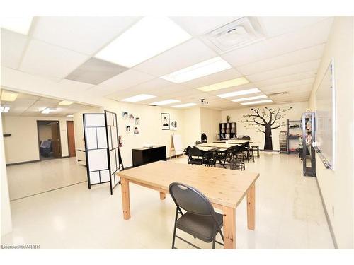 55 Dickson Street, Cambridge, ON 