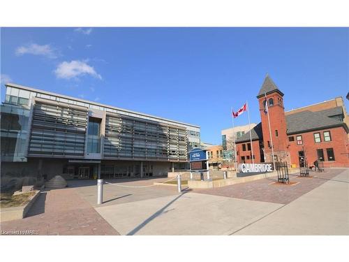 55 Dickson Street, Cambridge, ON 