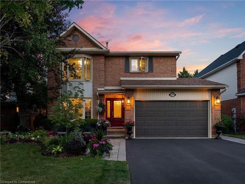 2079 Hunters Wood Drive, Burlington, ON - Outdoor