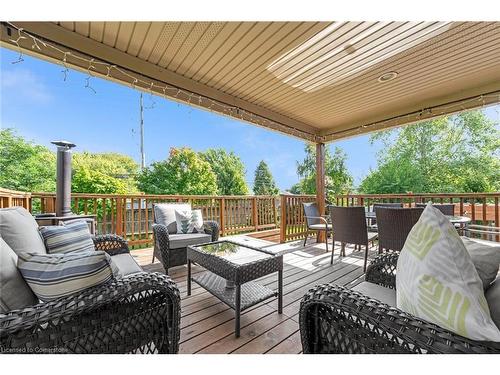 8301 Mullen Court, Niagara Falls, ON - Outdoor With Deck Patio Veranda With Exterior