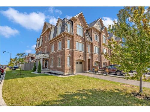 63 Hogan Manor Drive, Brampton, ON - Outdoor