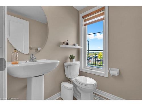 63 Hogan Manor Drive, Brampton, ON - Indoor Photo Showing Bathroom