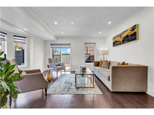 63 Hogan Manor Drive, Brampton, ON - Indoor Photo Showing Living Room