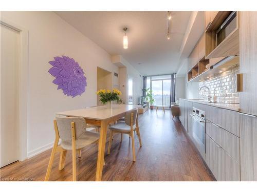 401-52 Forest Manor Road, North York, ON - Indoor Photo Showing Dining Room