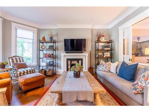 141 Markland Street, Hamilton, ON - Indoor Photo Showing Living Room With Fireplace