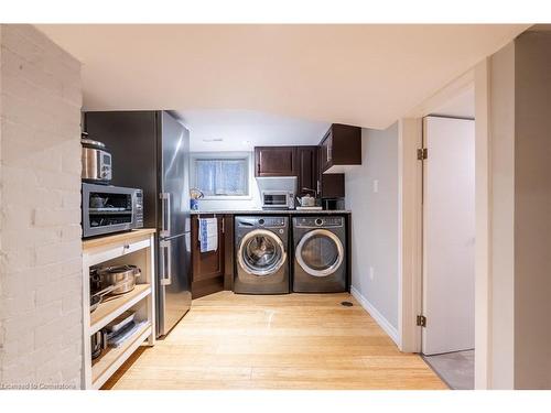 141 Markland Street, Hamilton, ON - Indoor Photo Showing Laundry Room