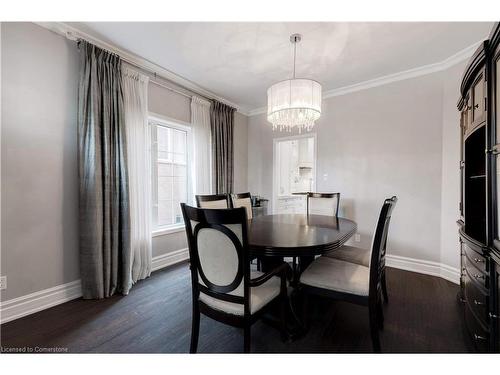 2107 Nightingale Way, Oakville, ON - Indoor Photo Showing Dining Room