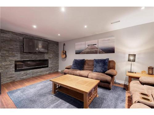 2107 Nightingale Way, Oakville, ON - Indoor Photo Showing Living Room With Fireplace