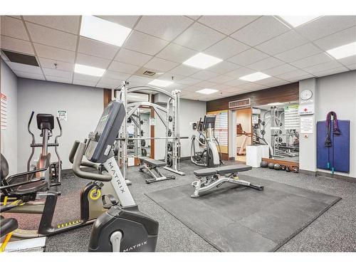 908-5250 Lakeshore Road, Burlington, ON - Indoor Photo Showing Gym Room