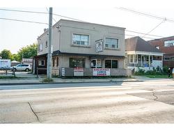 1490 Barton Street E Hamilton, ON L8H 2X2