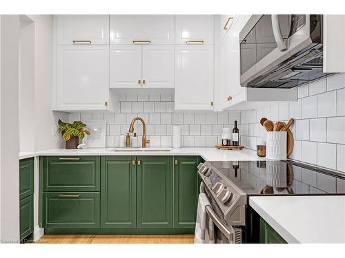 208-37 Mericourt Road, Hamilton, ON - Indoor Photo Showing Kitchen With Double Sink With Upgraded Kitchen