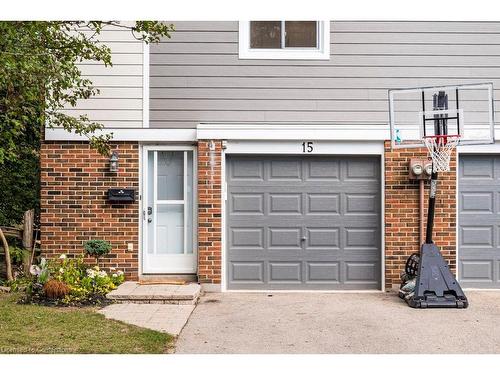 75-15 Trudy Court, Dundas, ON 