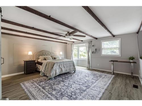 2010 Keller Court, Burlington, ON - Indoor Photo Showing Bedroom