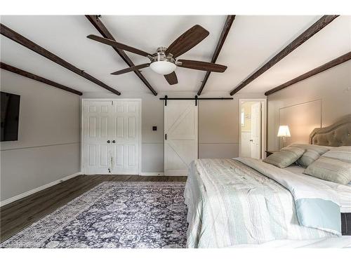 2010 Keller Court, Burlington, ON - Indoor Photo Showing Bedroom