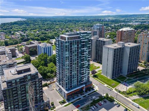 501-500 Brock Avenue, Burlington, ON - Outdoor With View