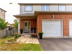 16 Newell Court  Waterdown, ON L9H 7N3